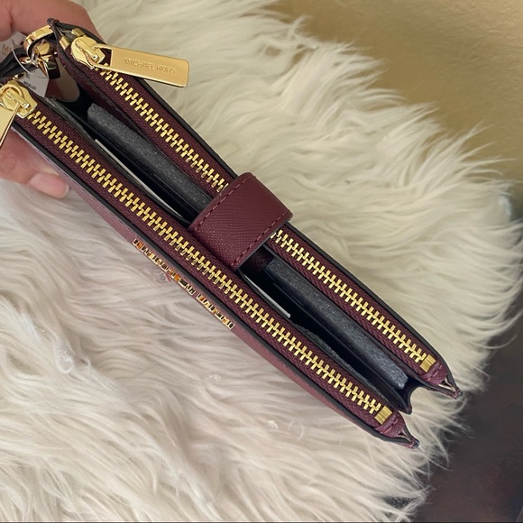 Black Friday sale ✨Michael Kors jet set travel double zipper wallet wristlet - Picture 6 of 7